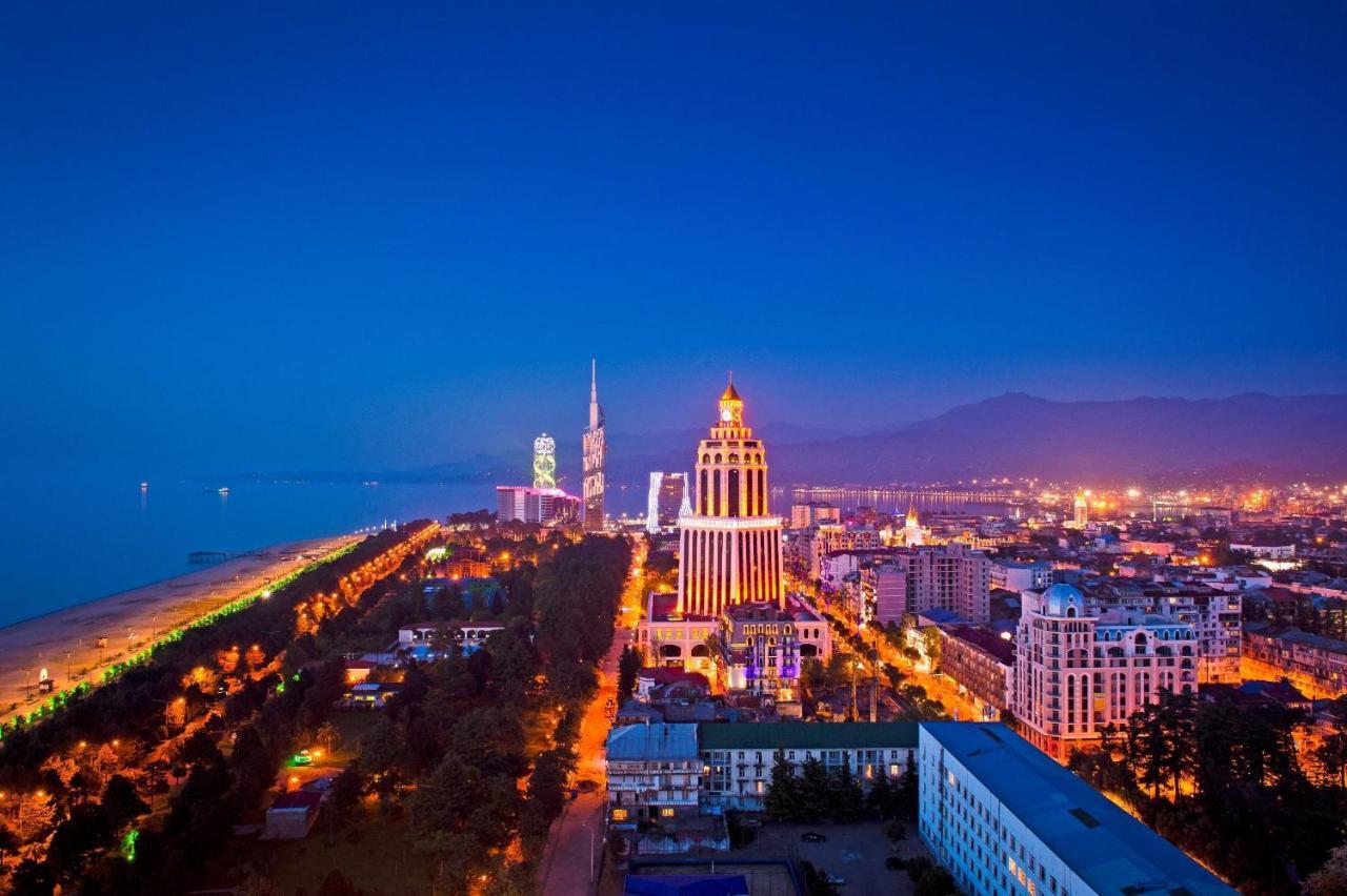 Orbi City Batumi Beach Ngoại thất bức ảnh